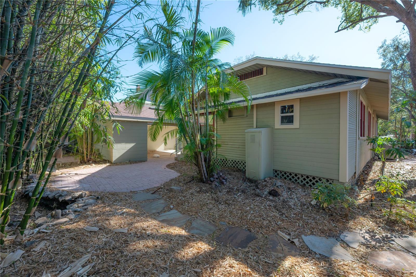 Image 57 of 67 For 316 Clifton Street