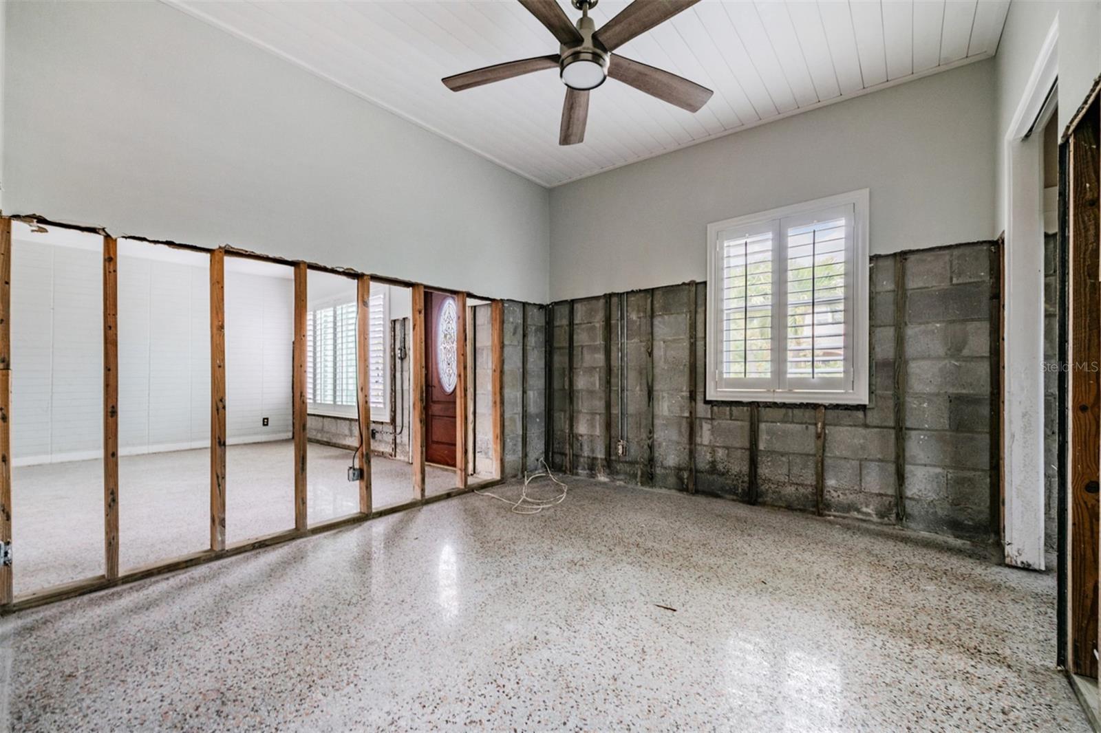 Image 14 of 38 For 16304 3rd Street E