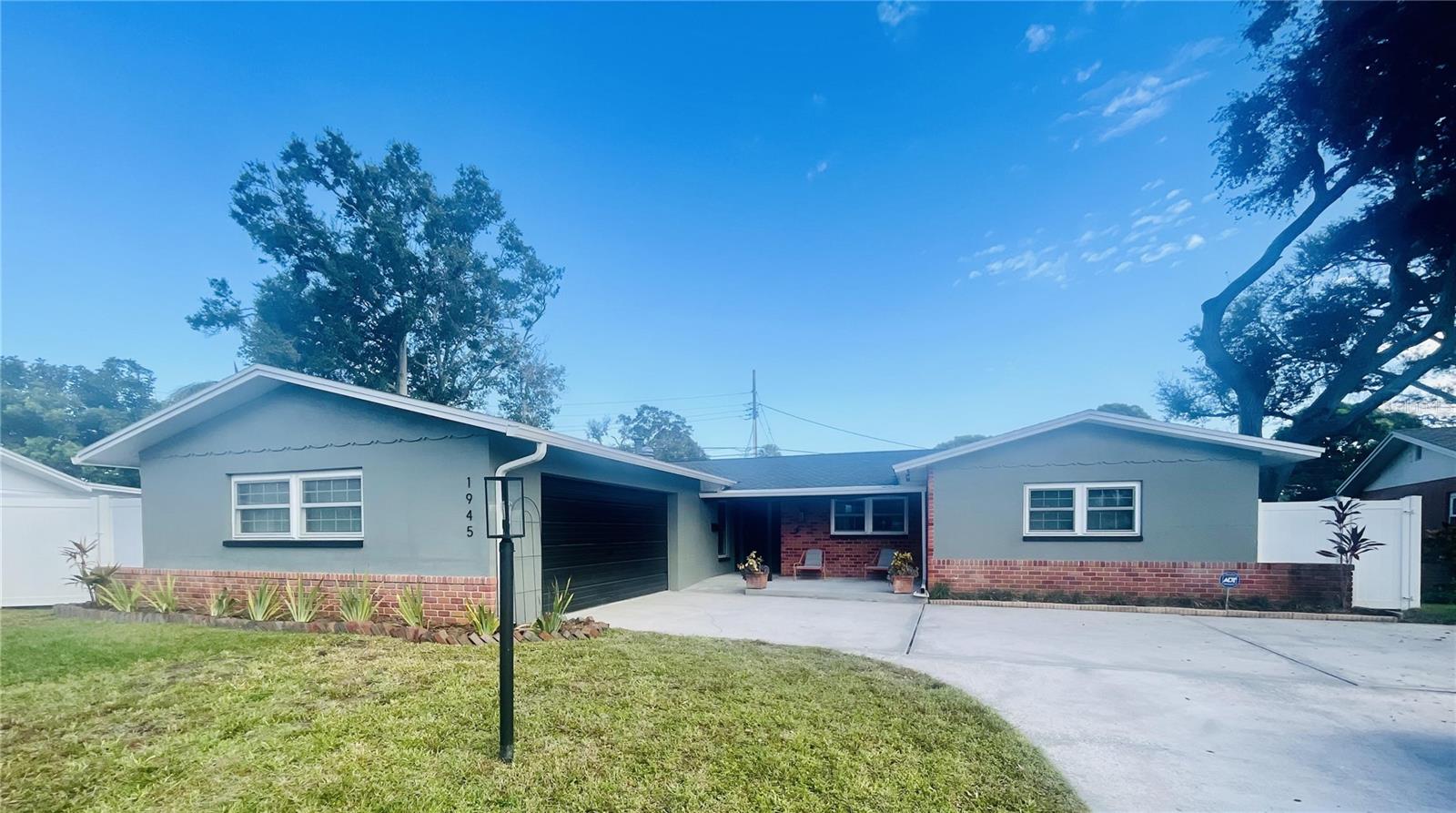 Details for 1945 68th Avenue S, ST PETERSBURG, FL 33712