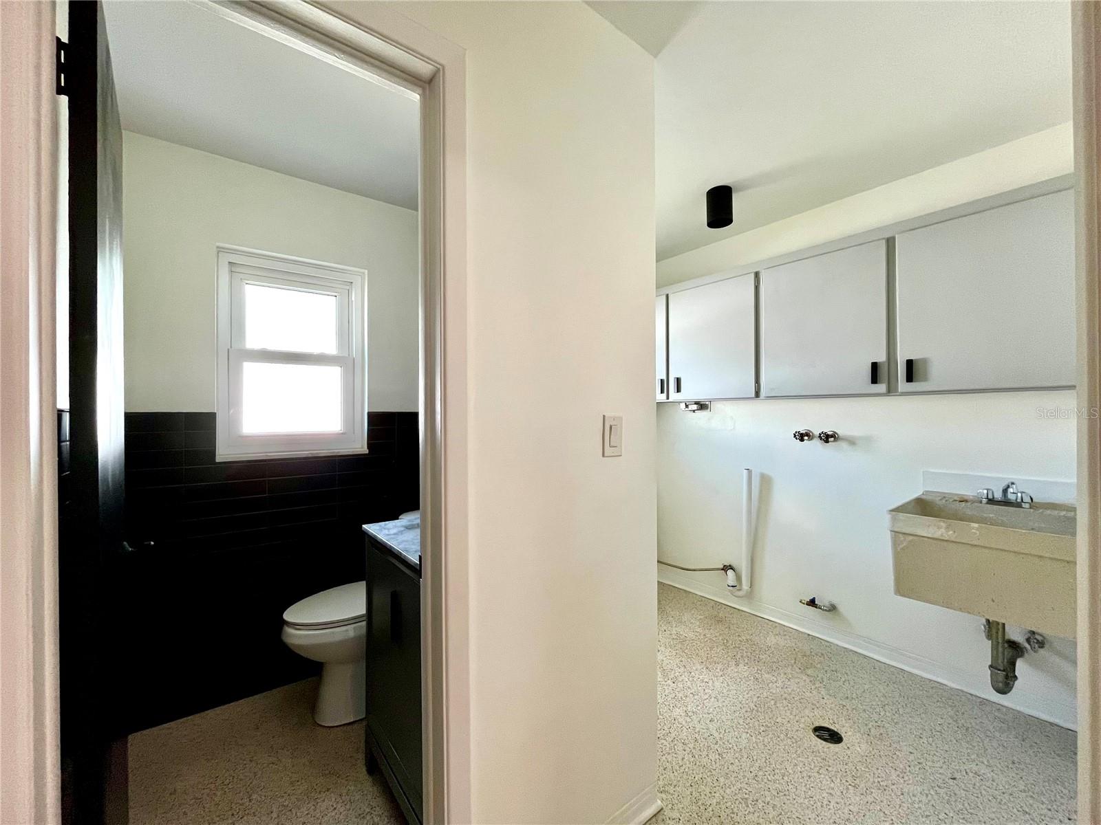 Image 30 of 37 For 1945 68th Avenue S