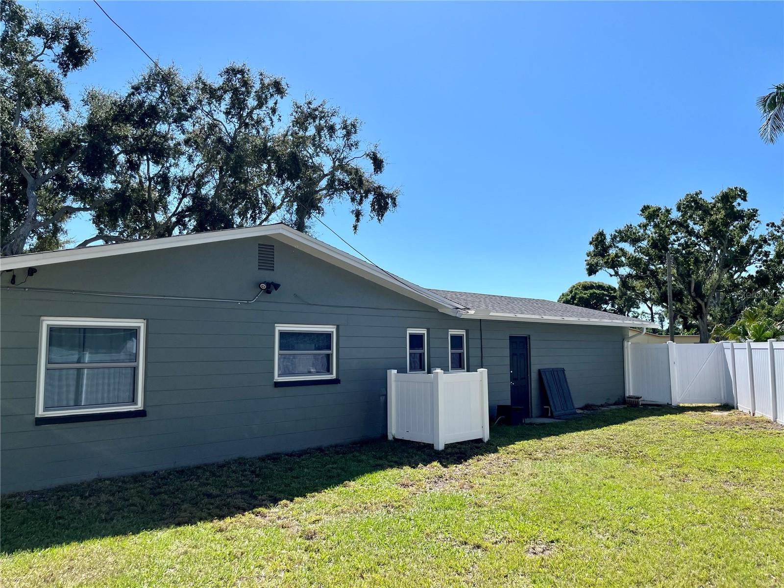 Image 37 of 37 For 1945 68th Avenue S