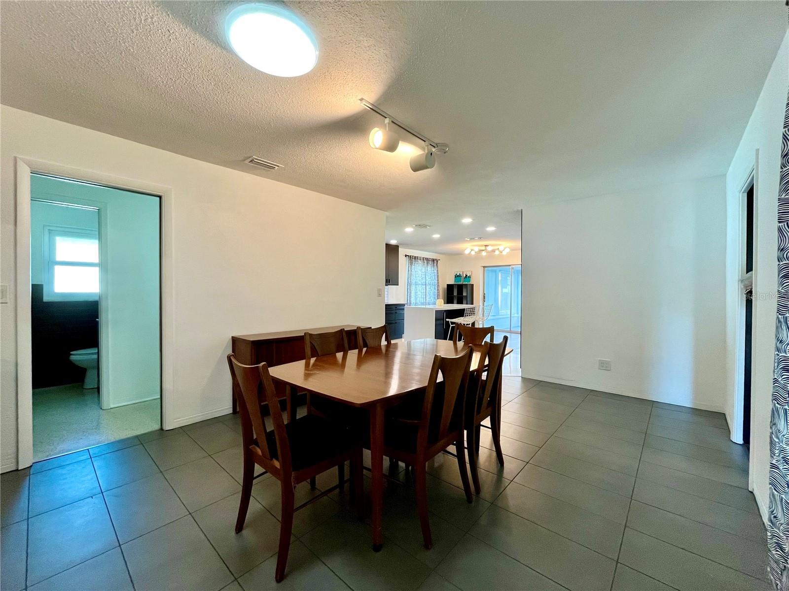 Image 4 of 37 For 1945 68th Avenue S