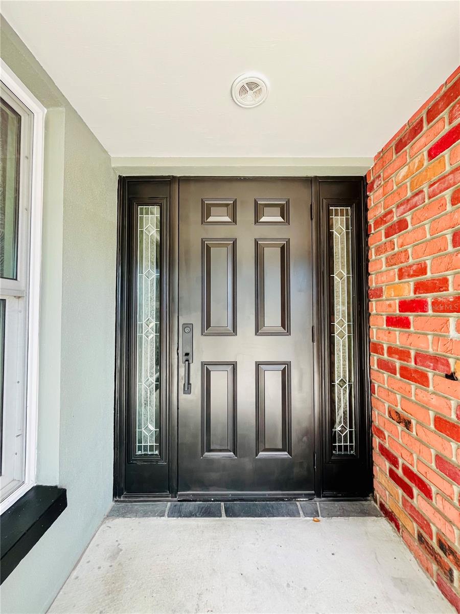 Image 6 of 37 For 1945 68th Avenue S