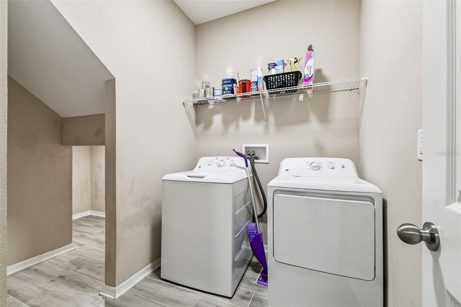 Image 21 of 71 For 18196 Porfirio Place