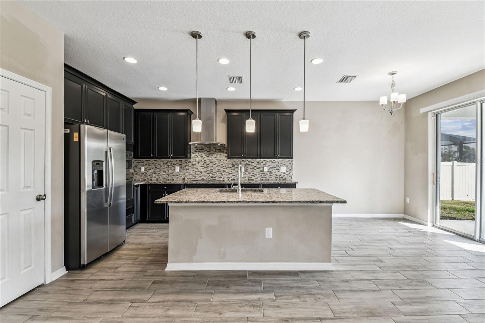 Image 27 of 71 For 18196 Porfirio Place