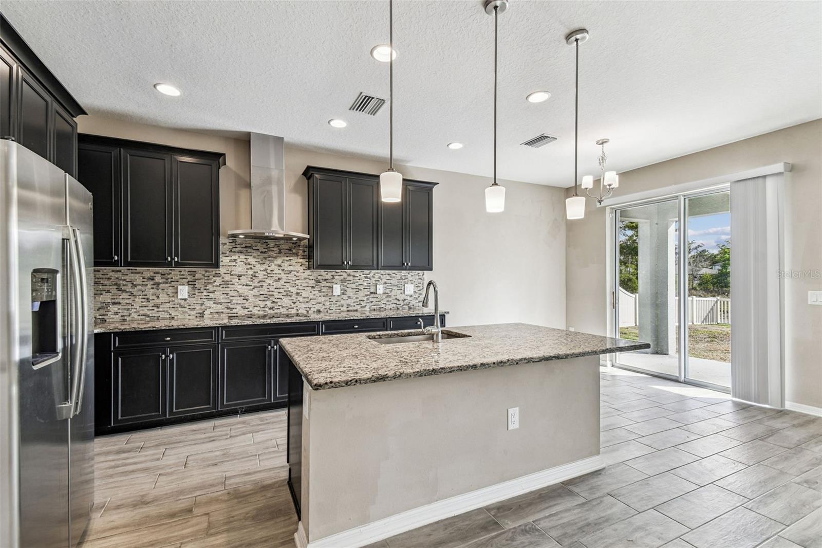 Image 29 of 71 For 18196 Porfirio Place