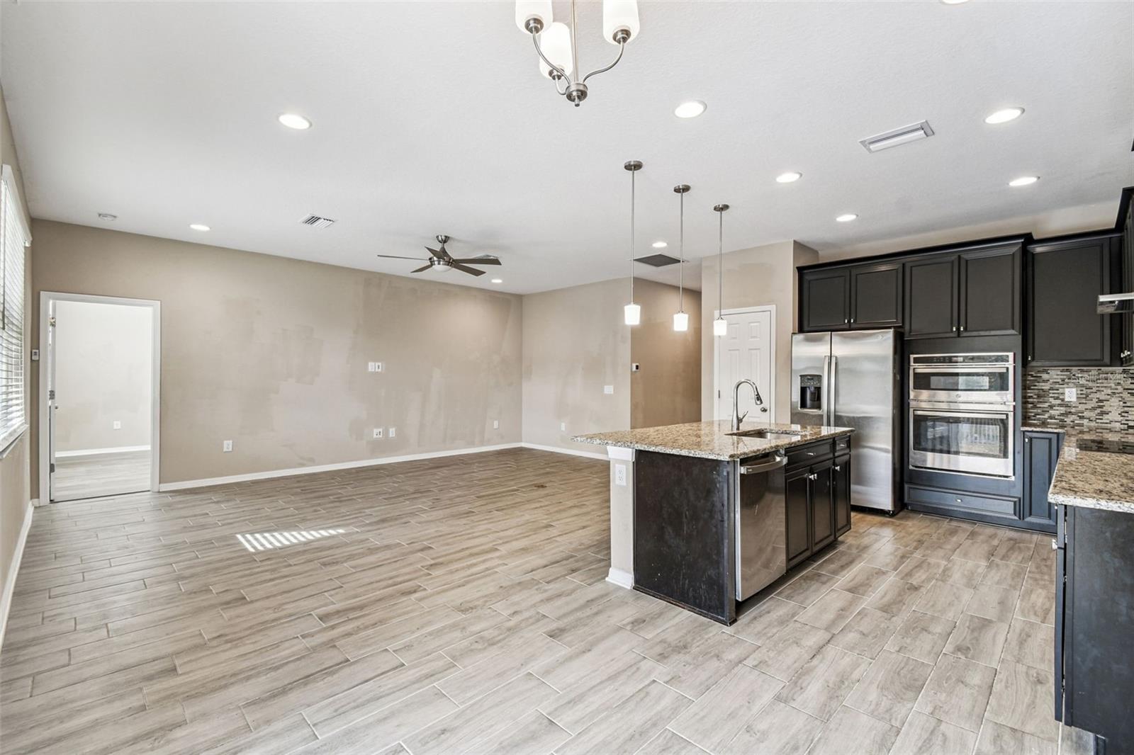 Image 36 of 71 For 18196 Porfirio Place