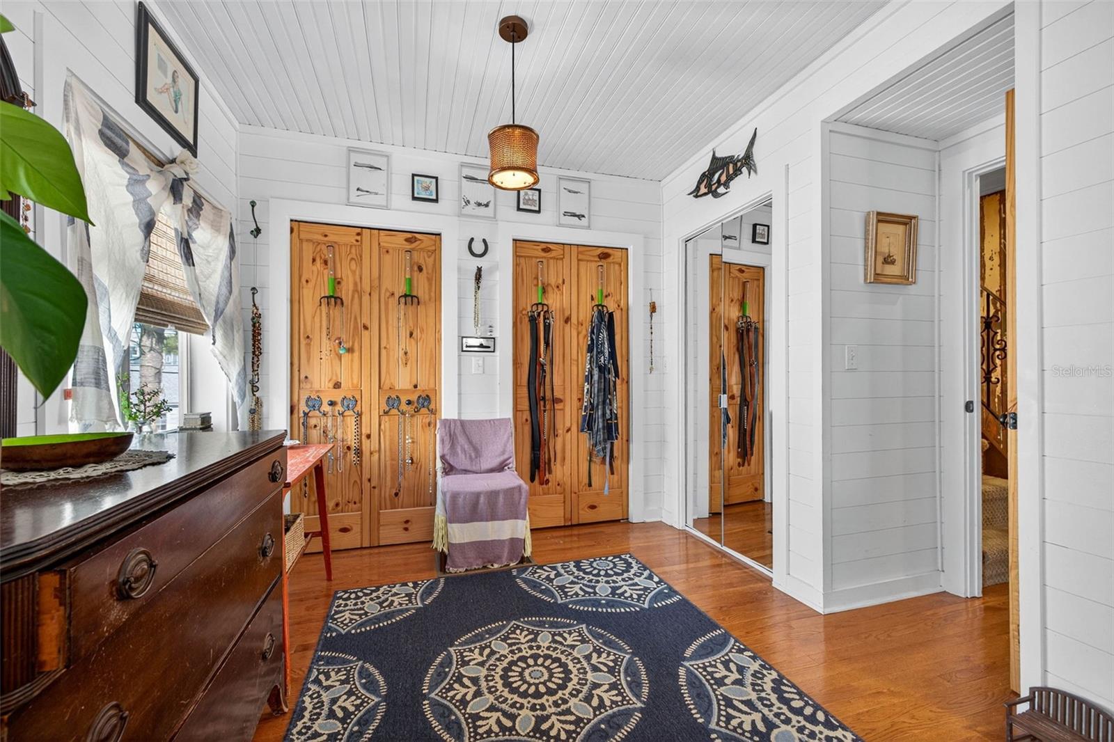 Image 15 of 43 For 106 5th Avenue