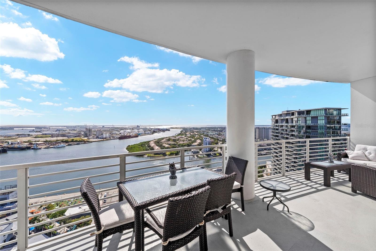 Image 12 of 62 For 449 12th Street 2602