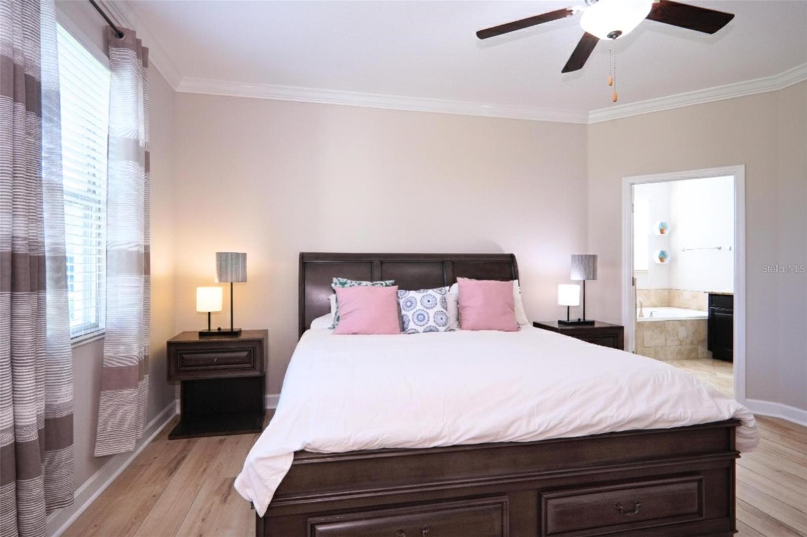 Image 18 of 36 For 9804 Ivory Drive