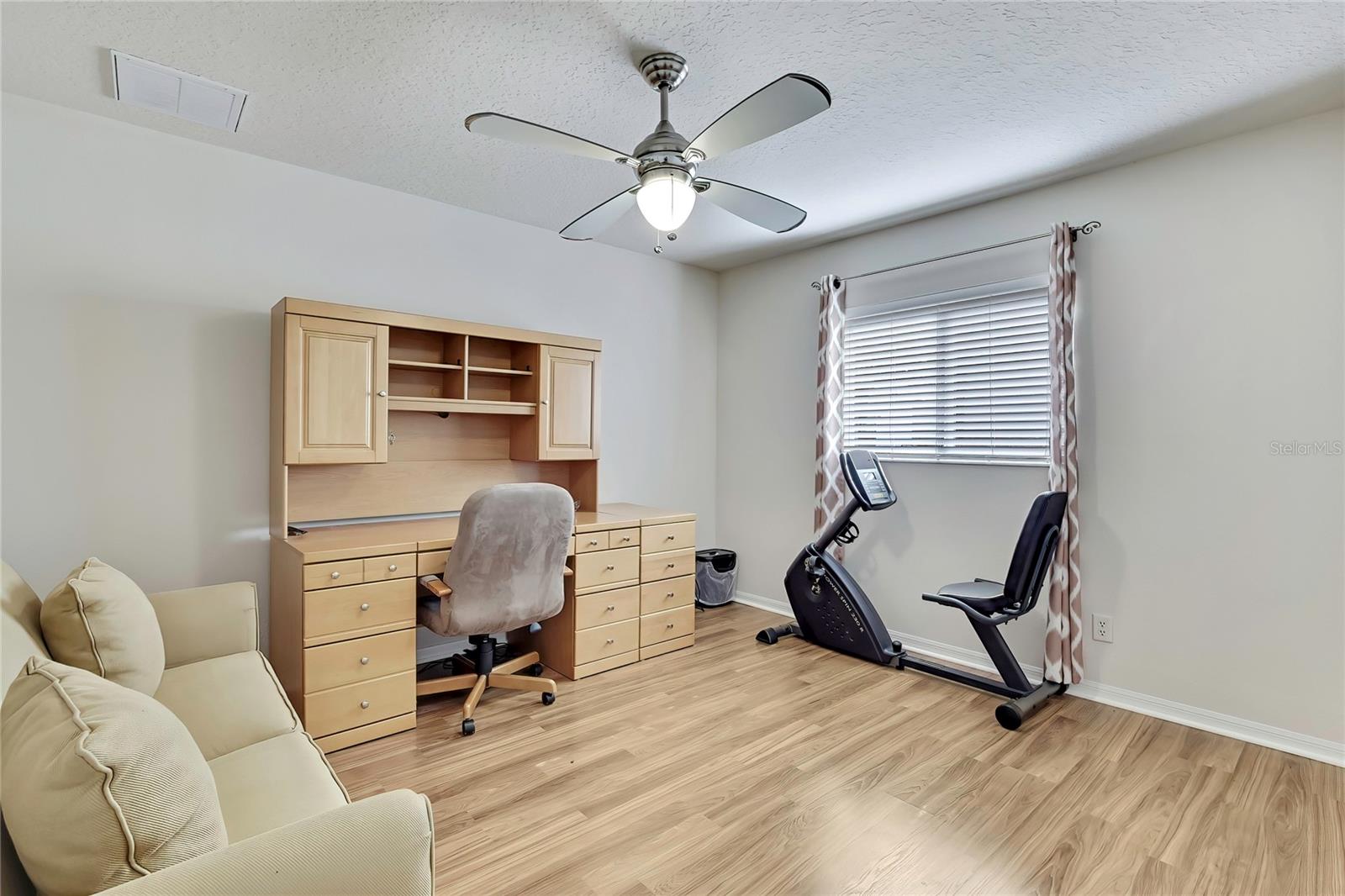 Image 16 of 32 For 3786 Emma Jane Terrace