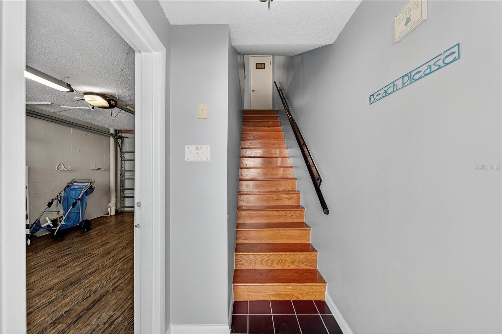 Image 12 of 81 For 17960 Gulf Boulevard 104