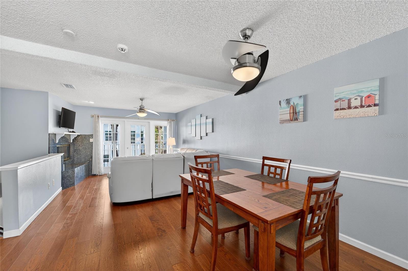 Image 26 of 81 For 17960 Gulf Boulevard 104