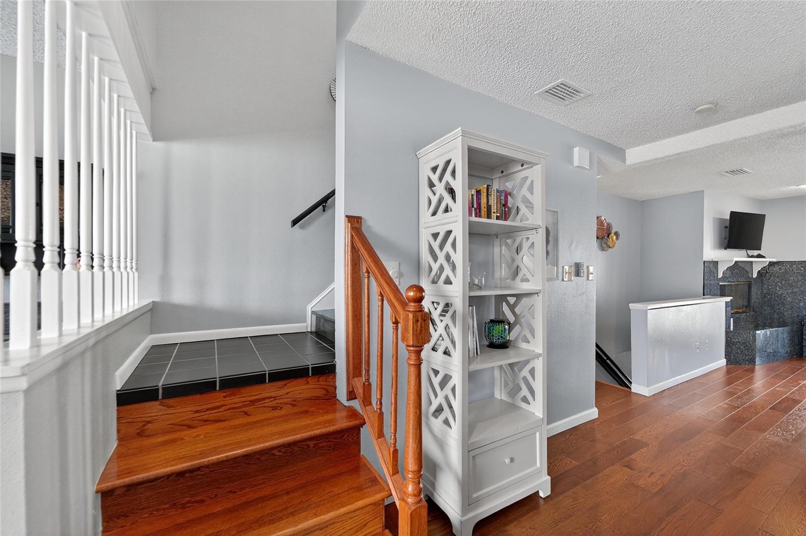 Image 27 of 81 For 17960 Gulf Boulevard 104