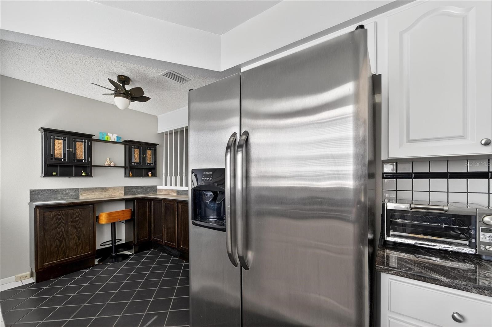 Image 43 of 81 For 17960 Gulf Boulevard 104