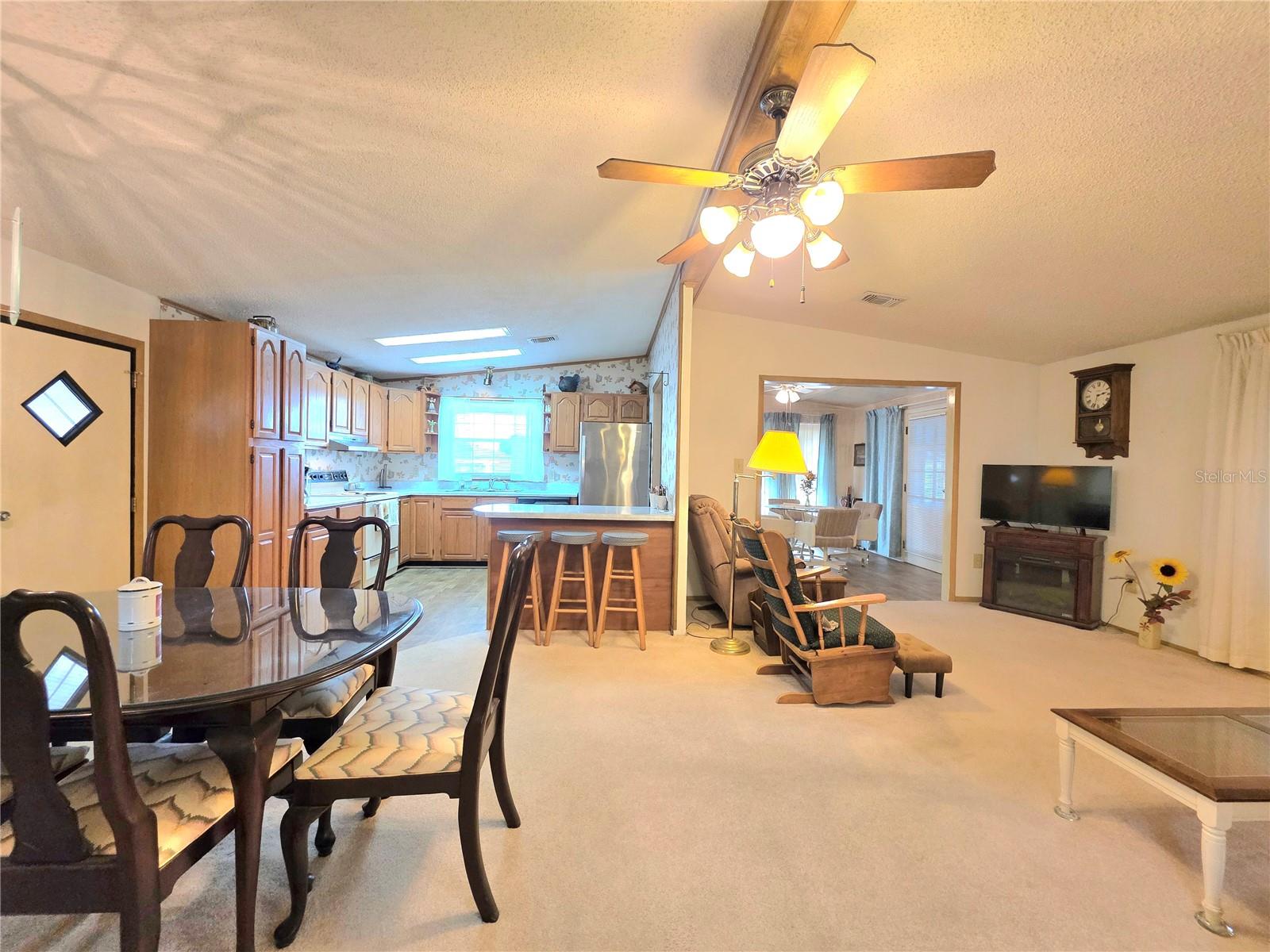 Image 18 of 61 For 36615 Dina Drive