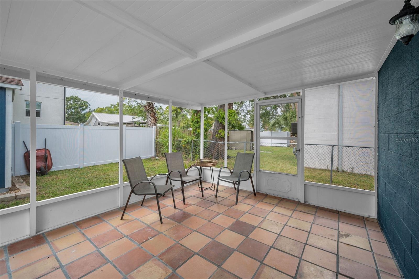 Image 31 of 41 For 7413 Obrien Street