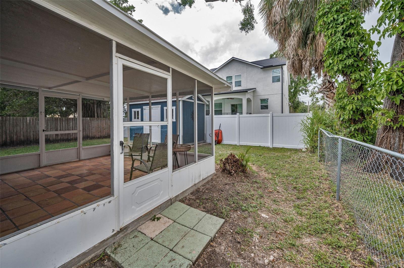 Image 34 of 41 For 7413 Obrien Street