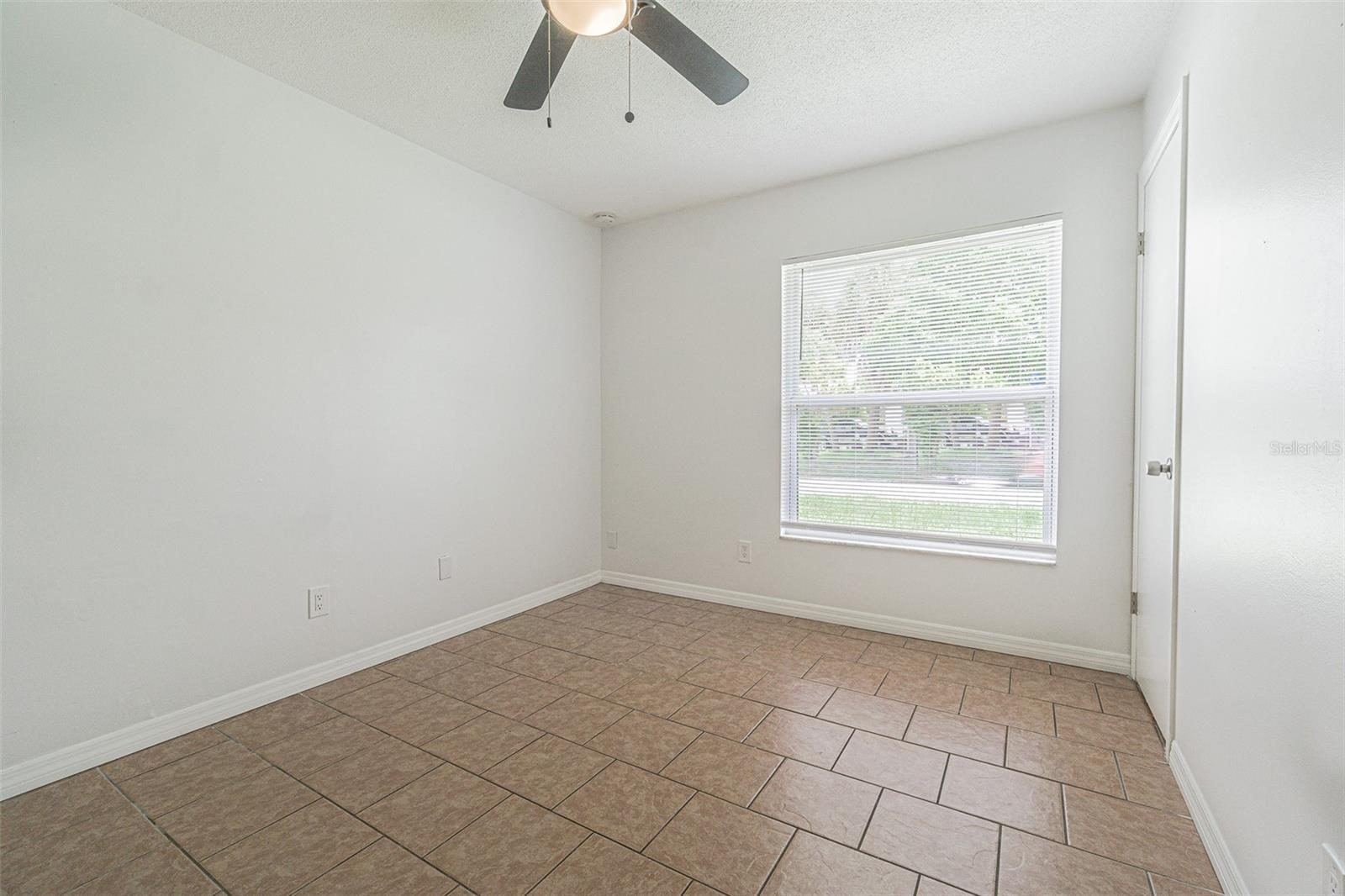 Image 11 of 25 For 12609 130th Street