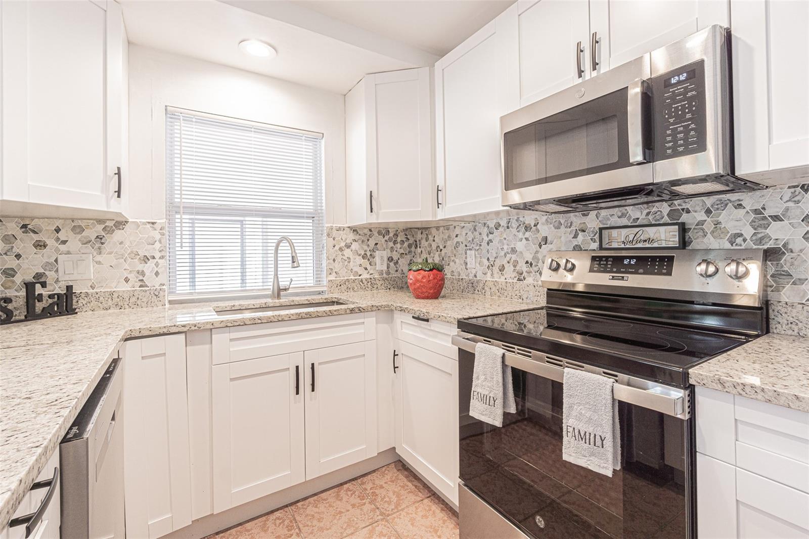 Image 6 of 25 For 12609 130th Street