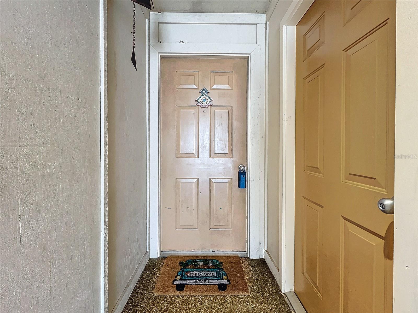 Image 4 of 30 For 6262 93rd Terrace N 3904