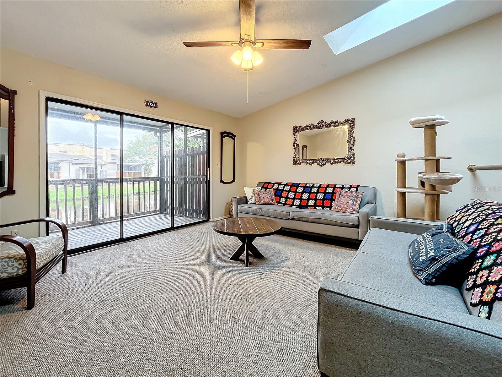 Image 7 of 30 For 6262 93rd Terrace N 3904