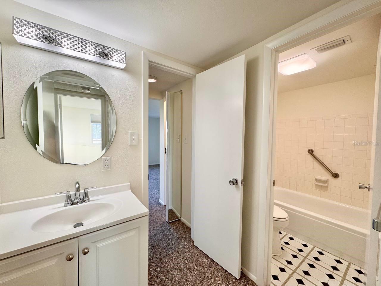 Image 11 of 20 For 3422 Trophy Boulevard