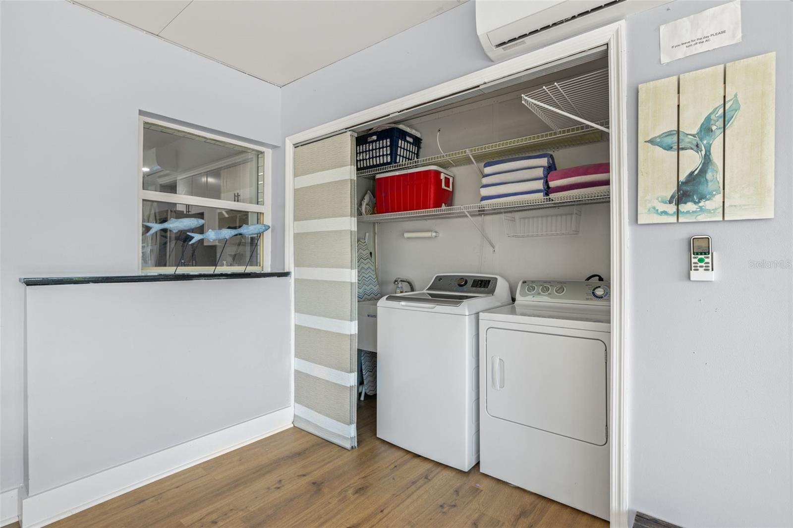 Listing photo id 16 for 8462 Flagstone Drive