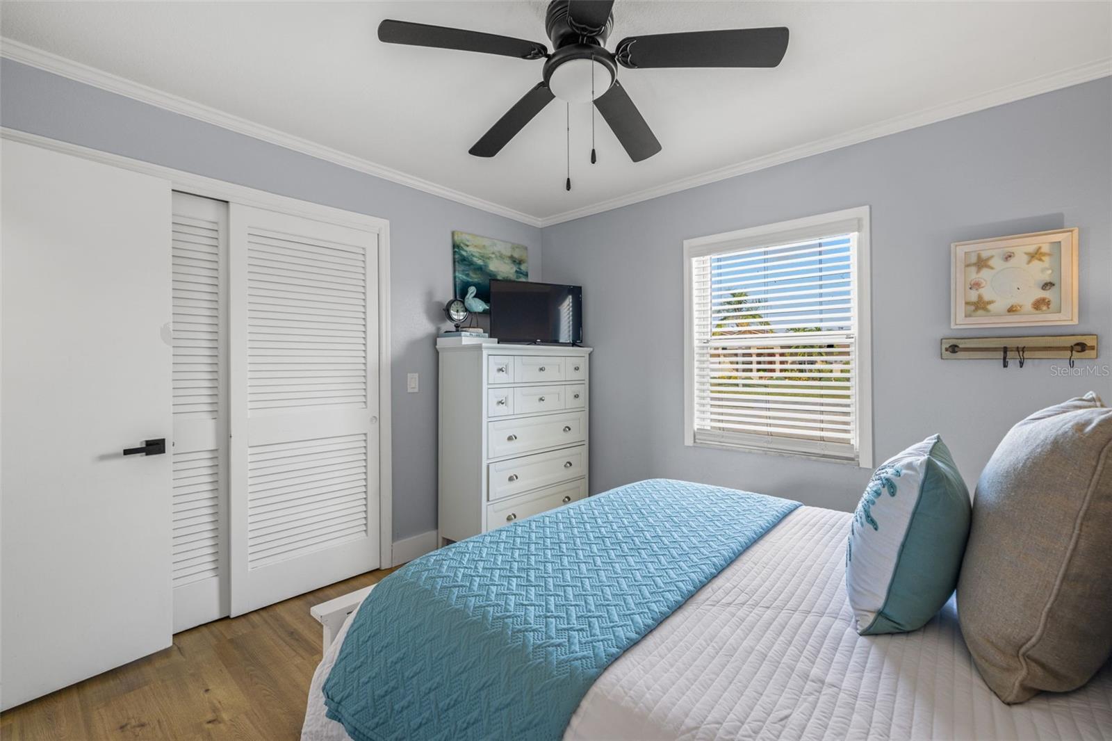 Listing photo id 26 for 8462 Flagstone Drive