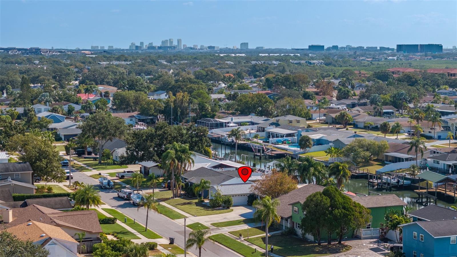 Listing photo id 5 for 8462 Flagstone Drive