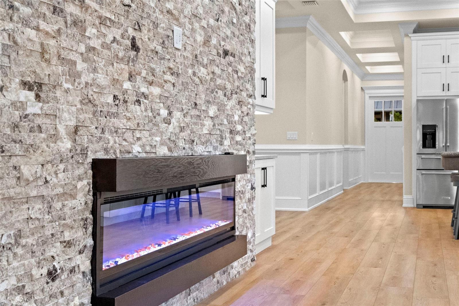 Image 11 of 62 For 324 3rd Avenue N