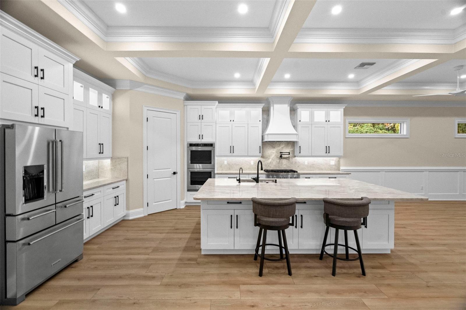 Image 15 of 62 For 324 3rd Avenue N