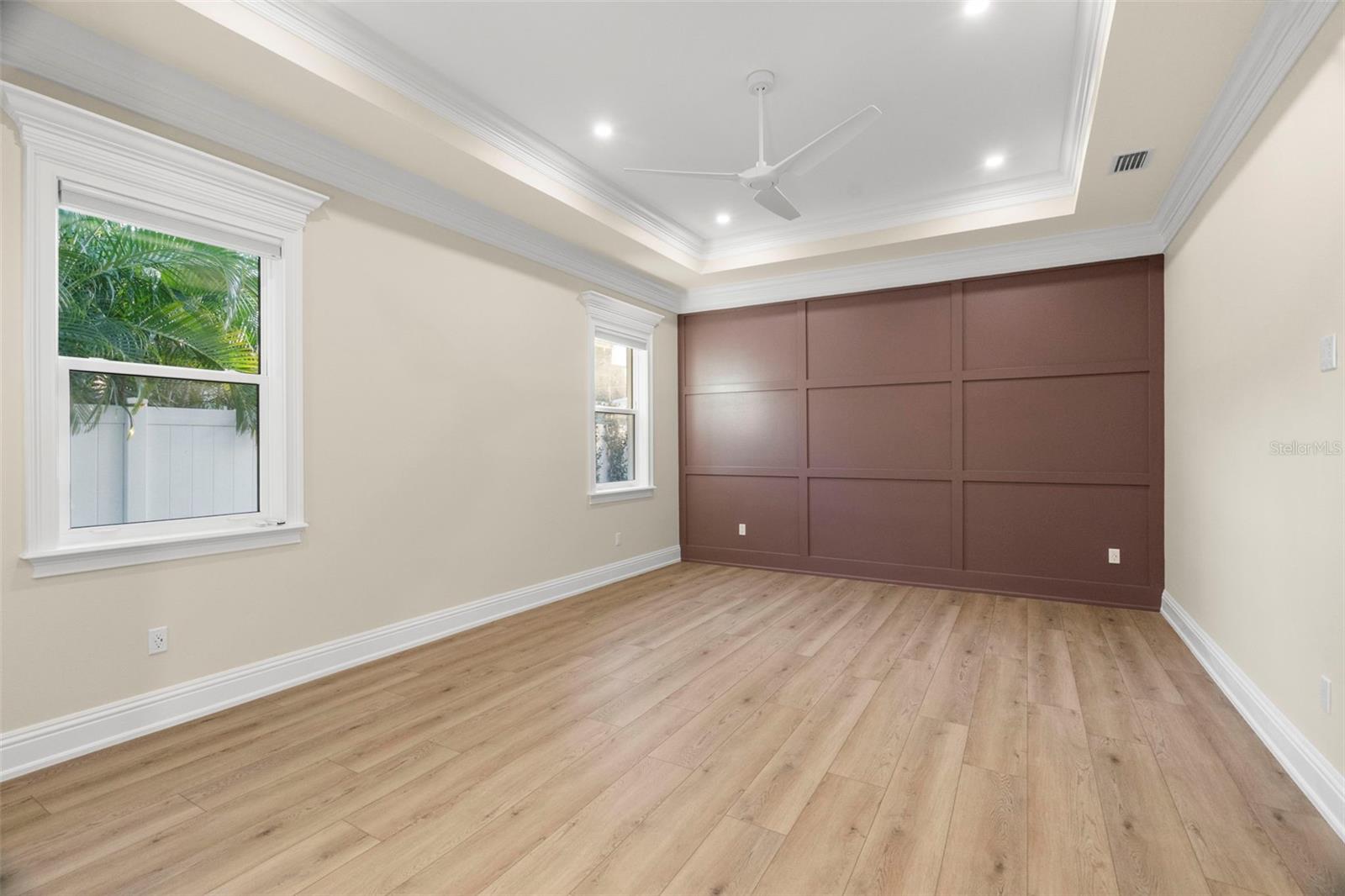 Image 29 of 62 For 324 3rd Avenue N