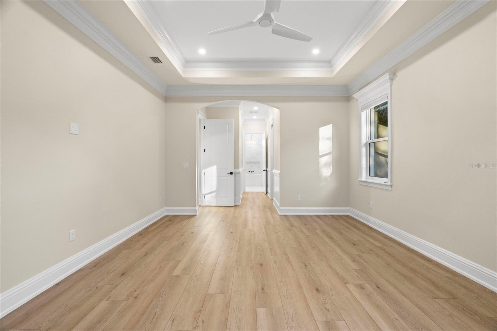 Image 36 of 62 For 324 3rd Avenue N