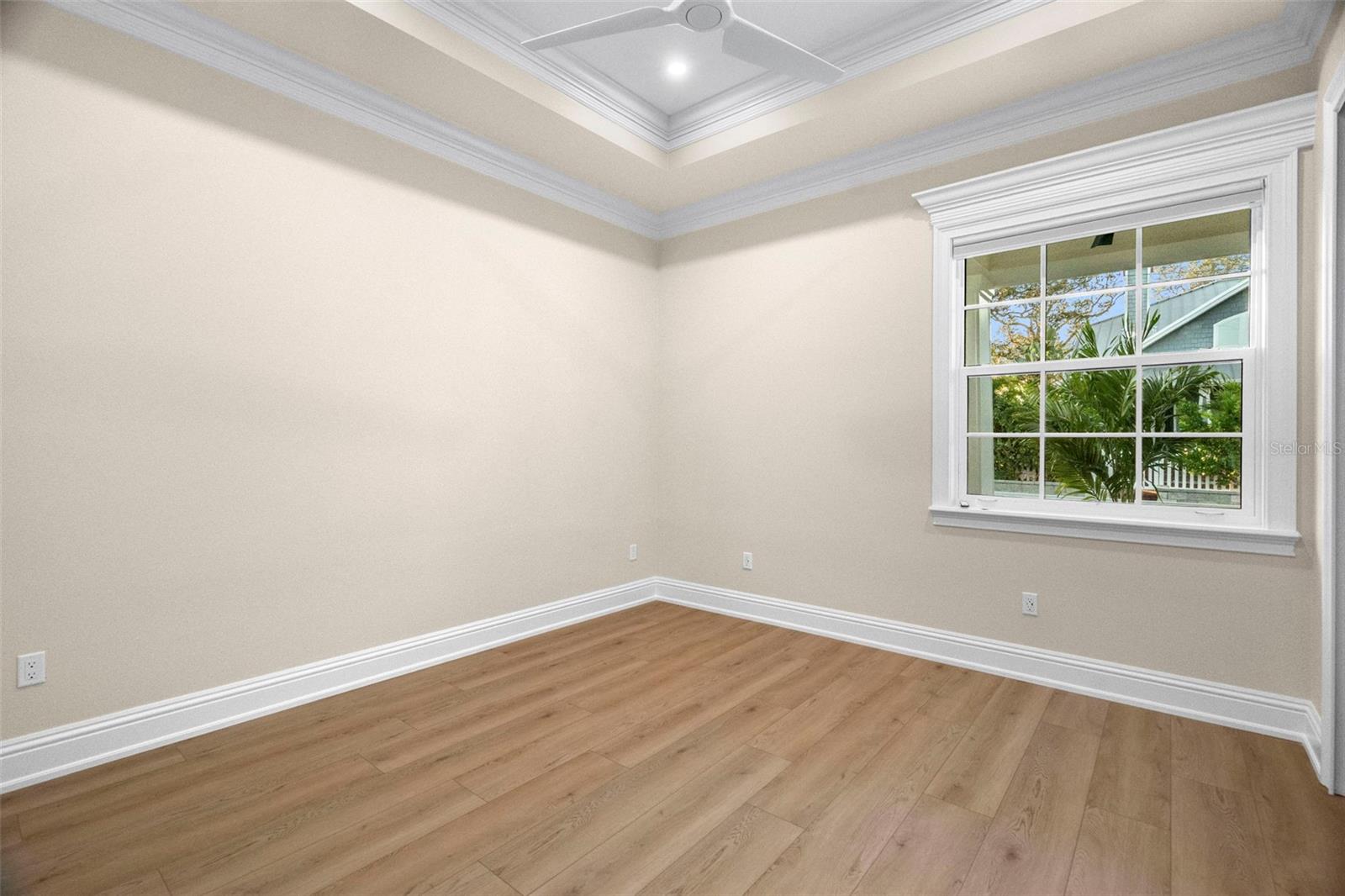 Image 48 of 62 For 324 3rd Avenue N