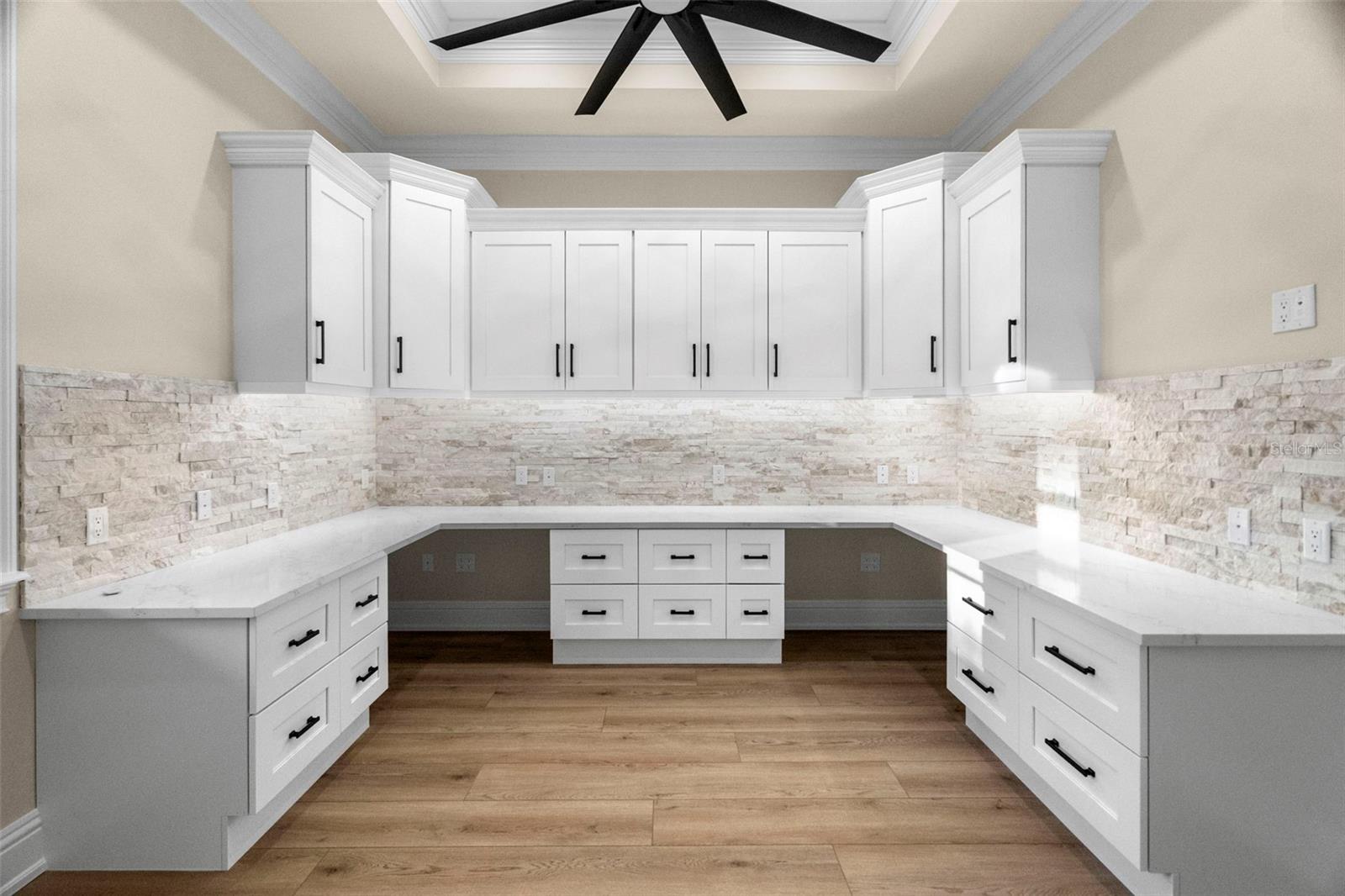 Image 51 of 62 For 324 3rd Avenue N