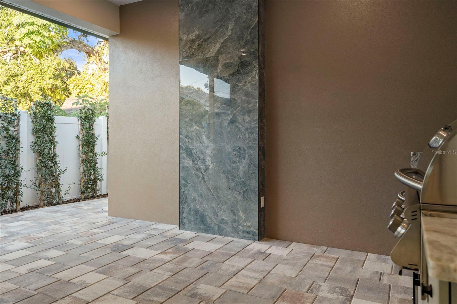 Image 58 of 62 For 324 3rd Avenue N