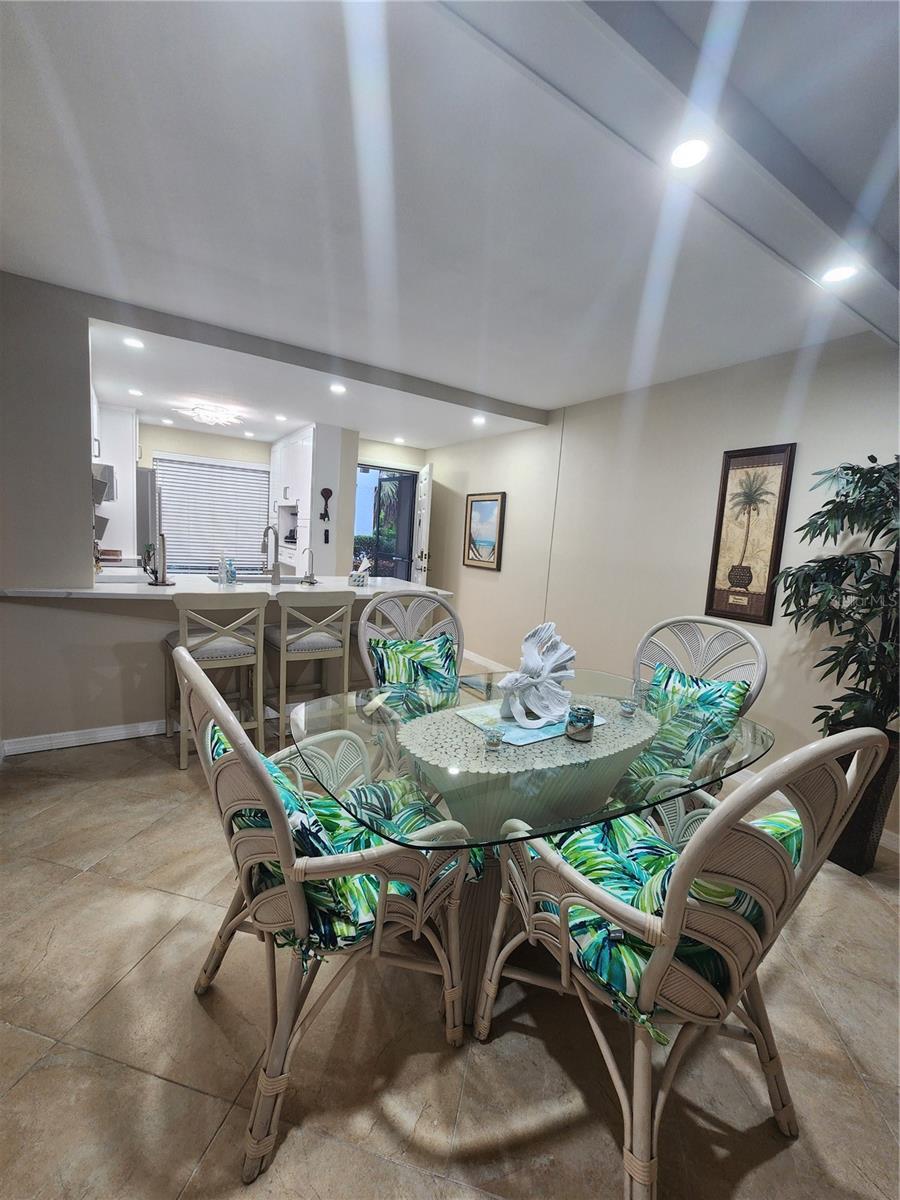 Image 10 of 30 For 6361 Bahia Del Mar Boulevard 104