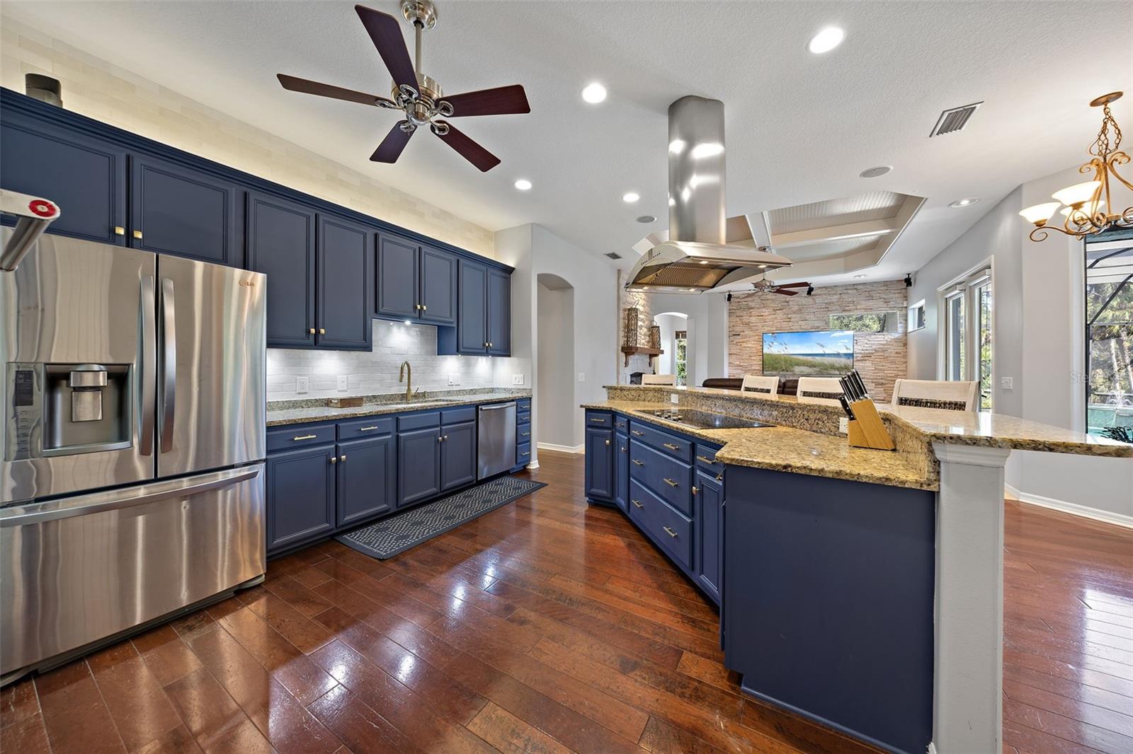 Image 4 of 46 For 419 141st Court Ne