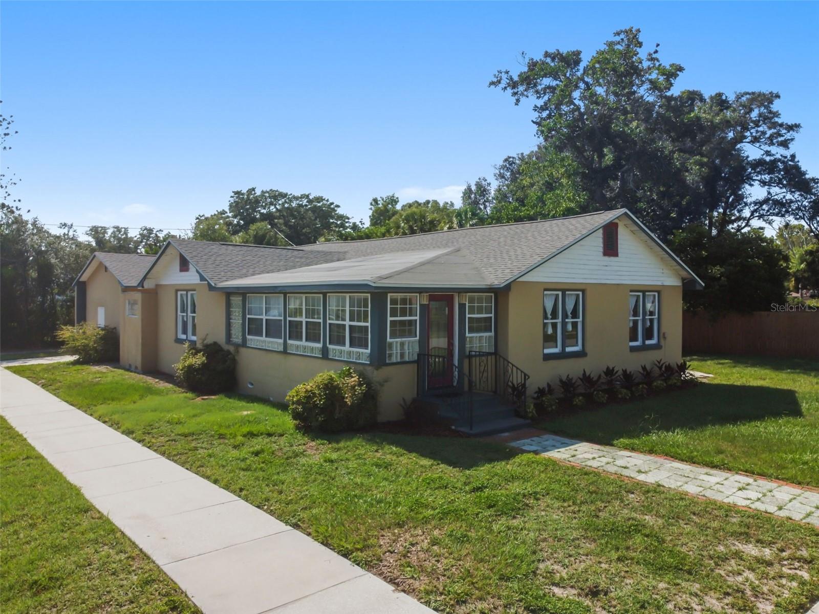 Details for 1925 52nd Street S, GULFPORT, FL 33707