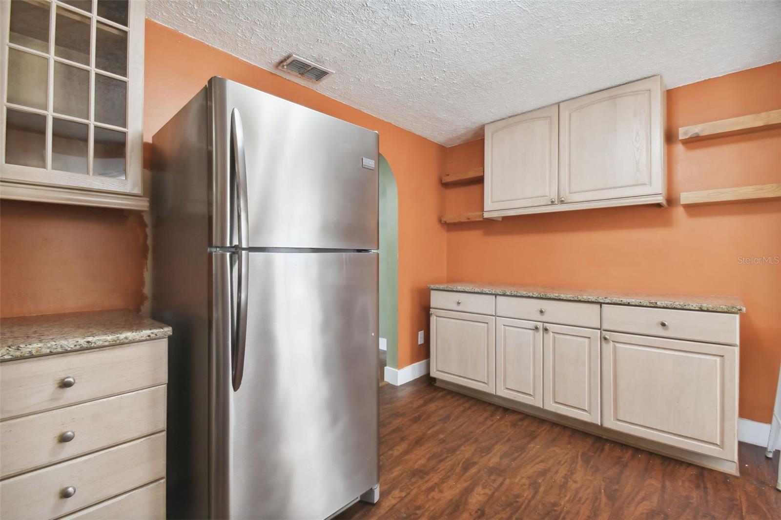 Image 39 of 100 For 1925 52nd Street S