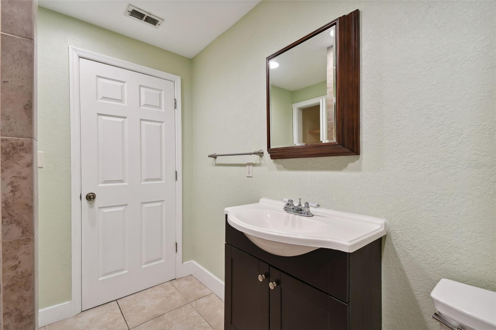 Image 52 of 100 For 1925 52nd Street S