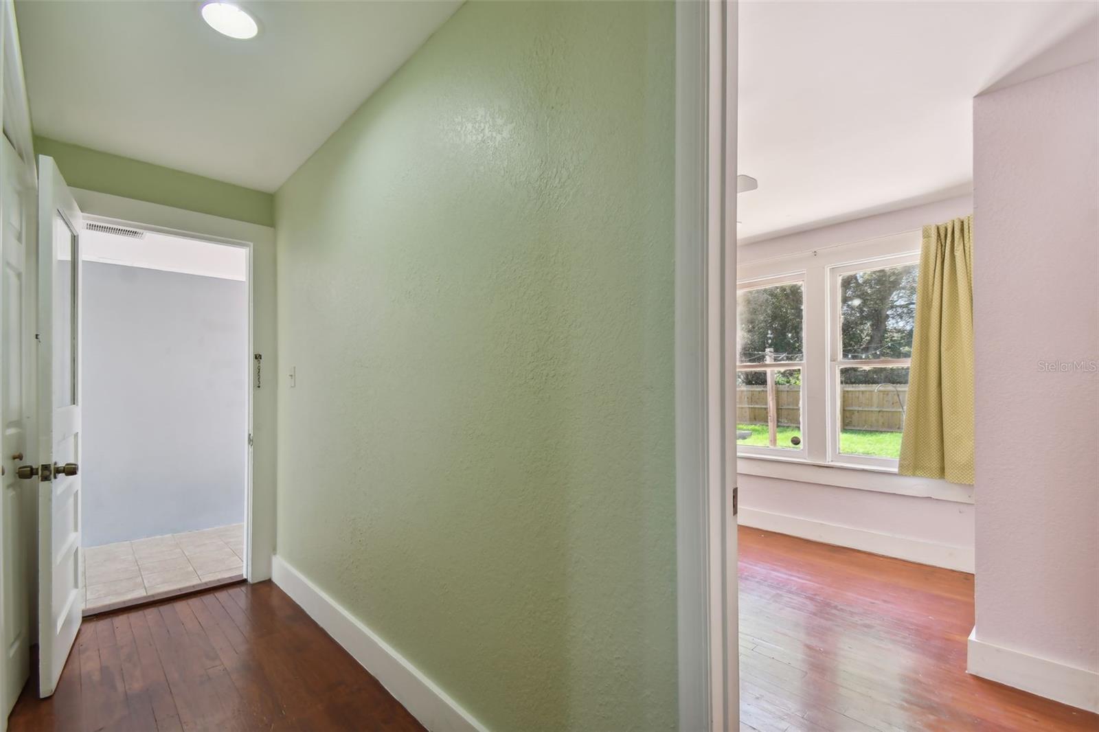 Image 55 of 100 For 1925 52nd Street S