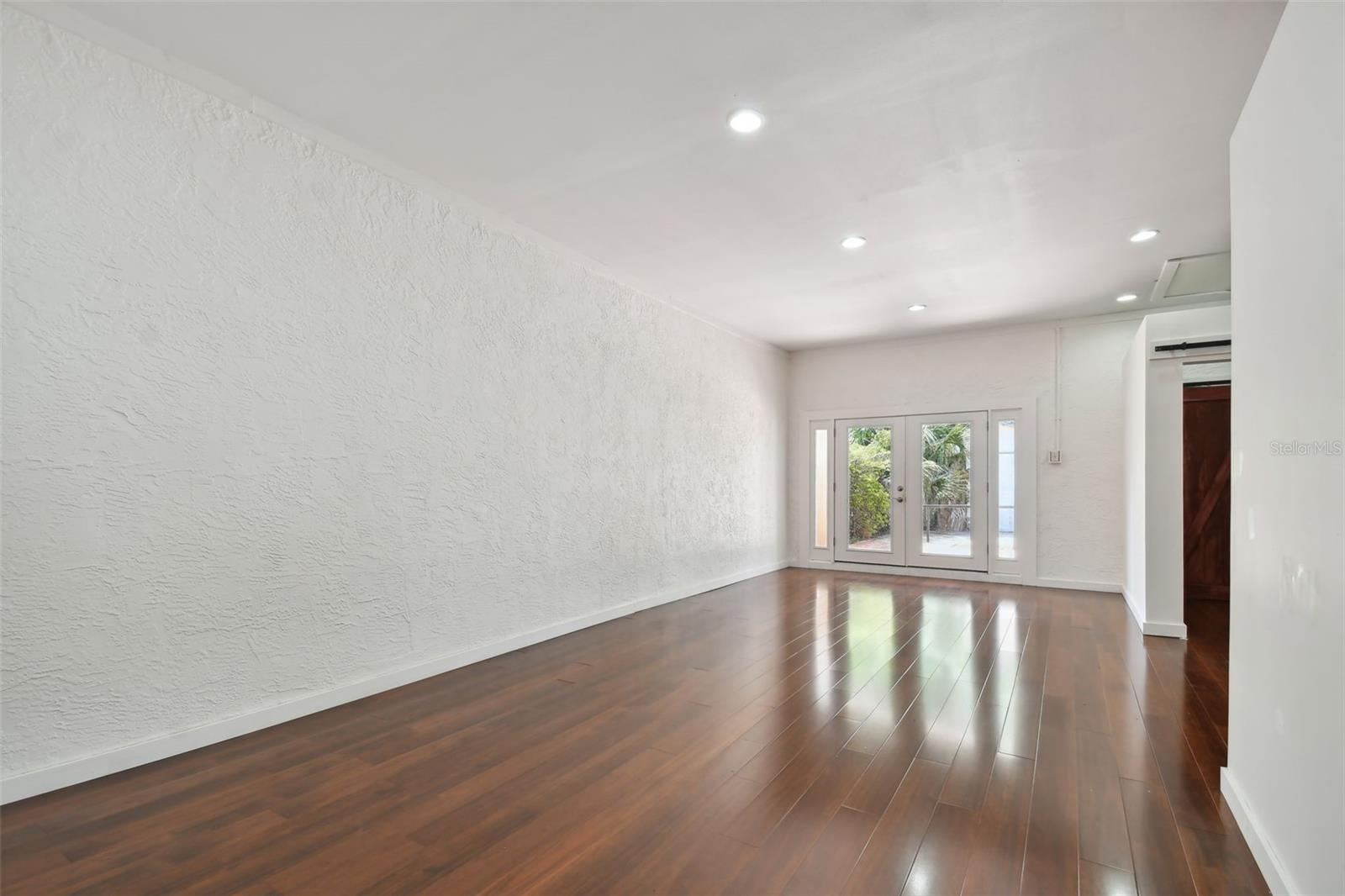 Image 79 of 100 For 1925 52nd Street S