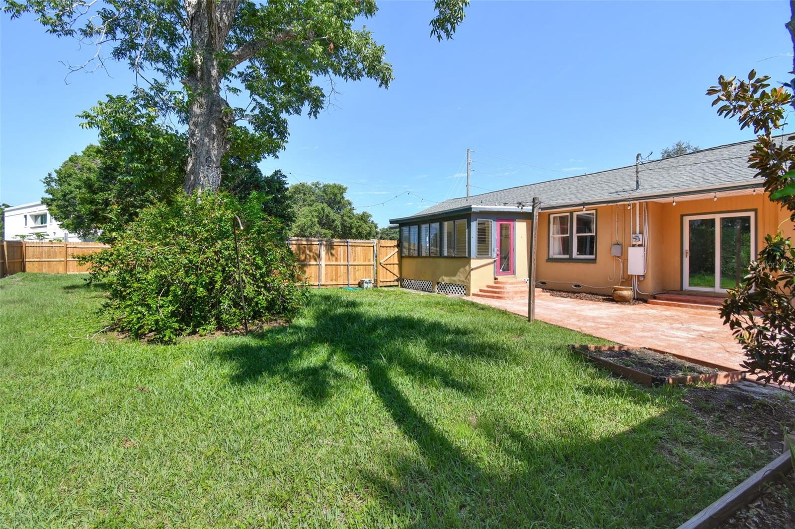 Image 88 of 100 For 1925 52nd Street S