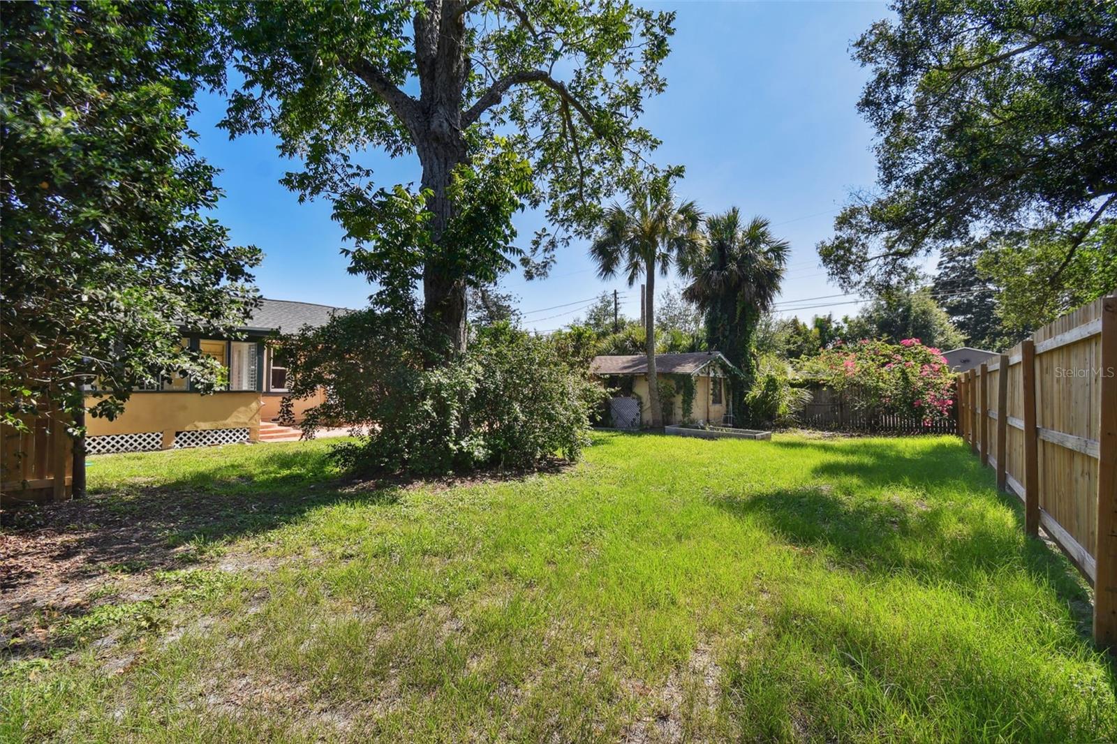 Image 93 of 100 For 1925 52nd Street S