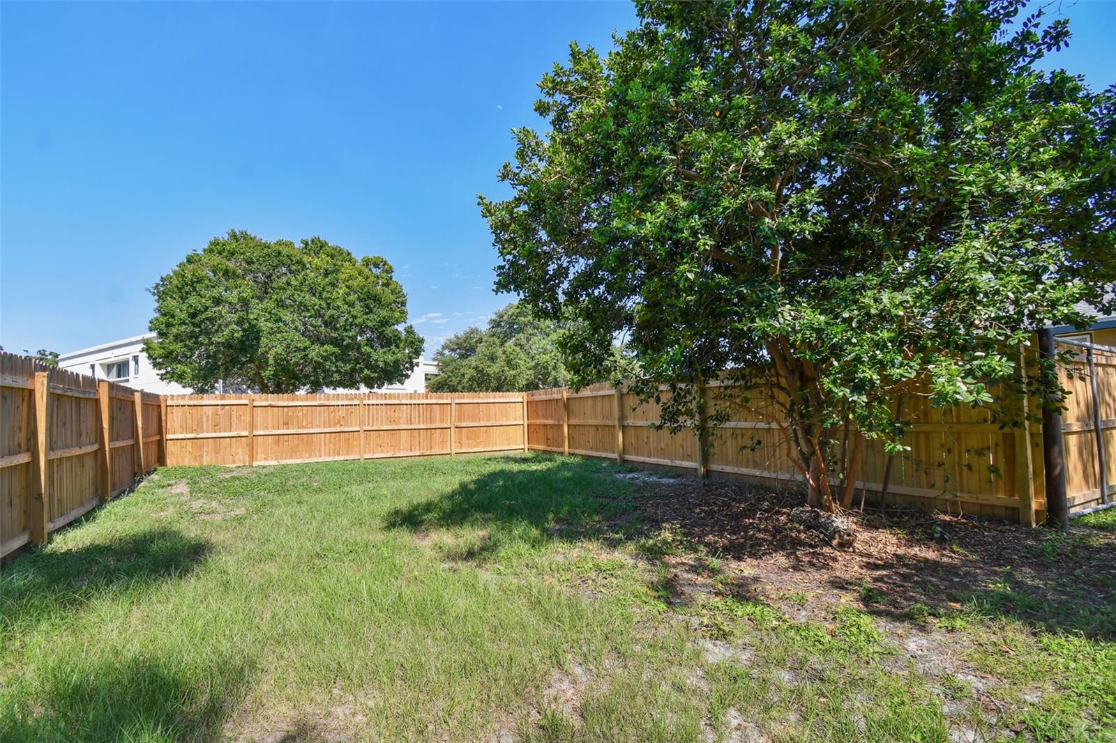 Image 96 of 100 For 1925 52nd Street S