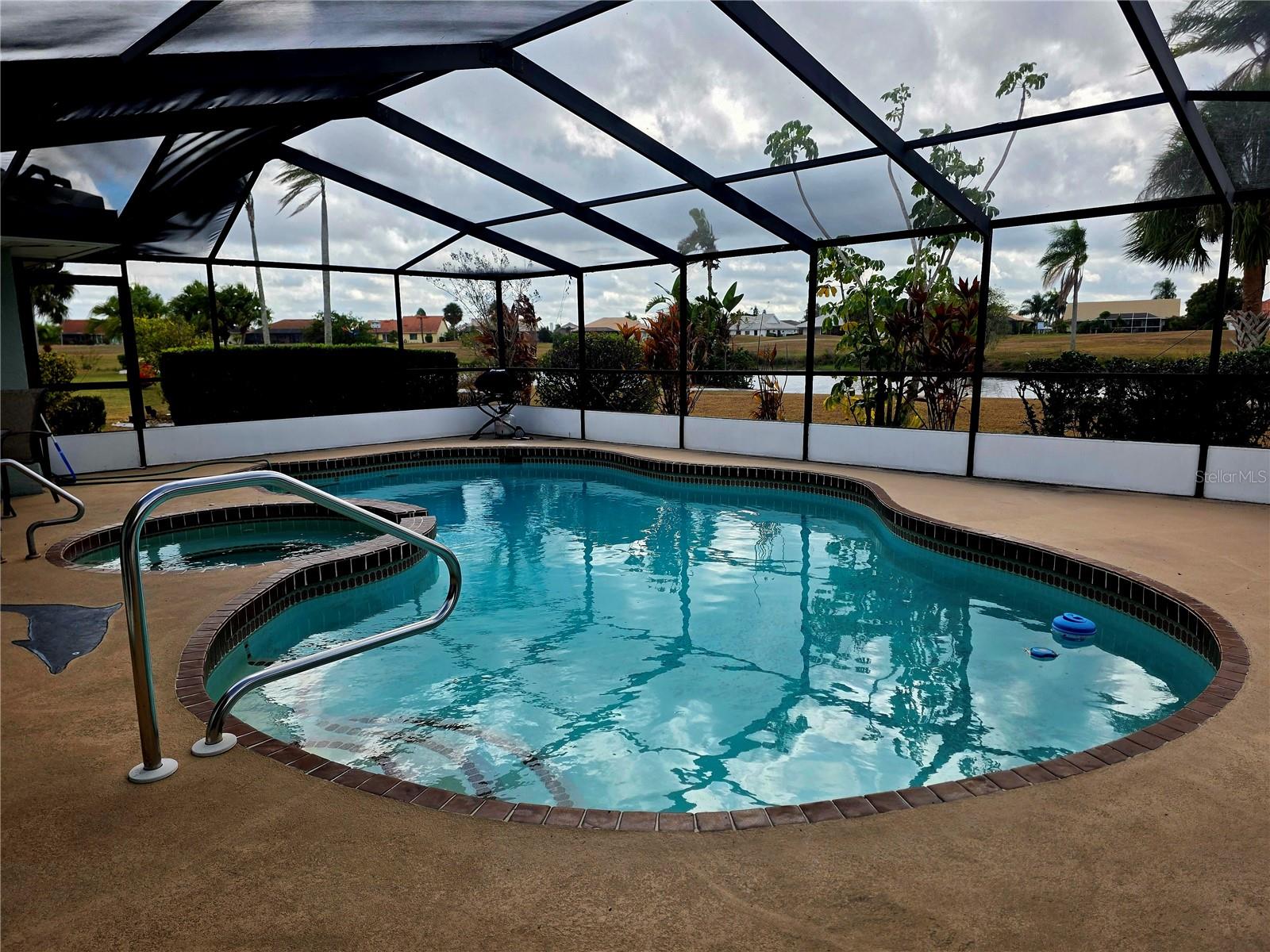 Image 15 of 37 For 1924 New Bedford Drive