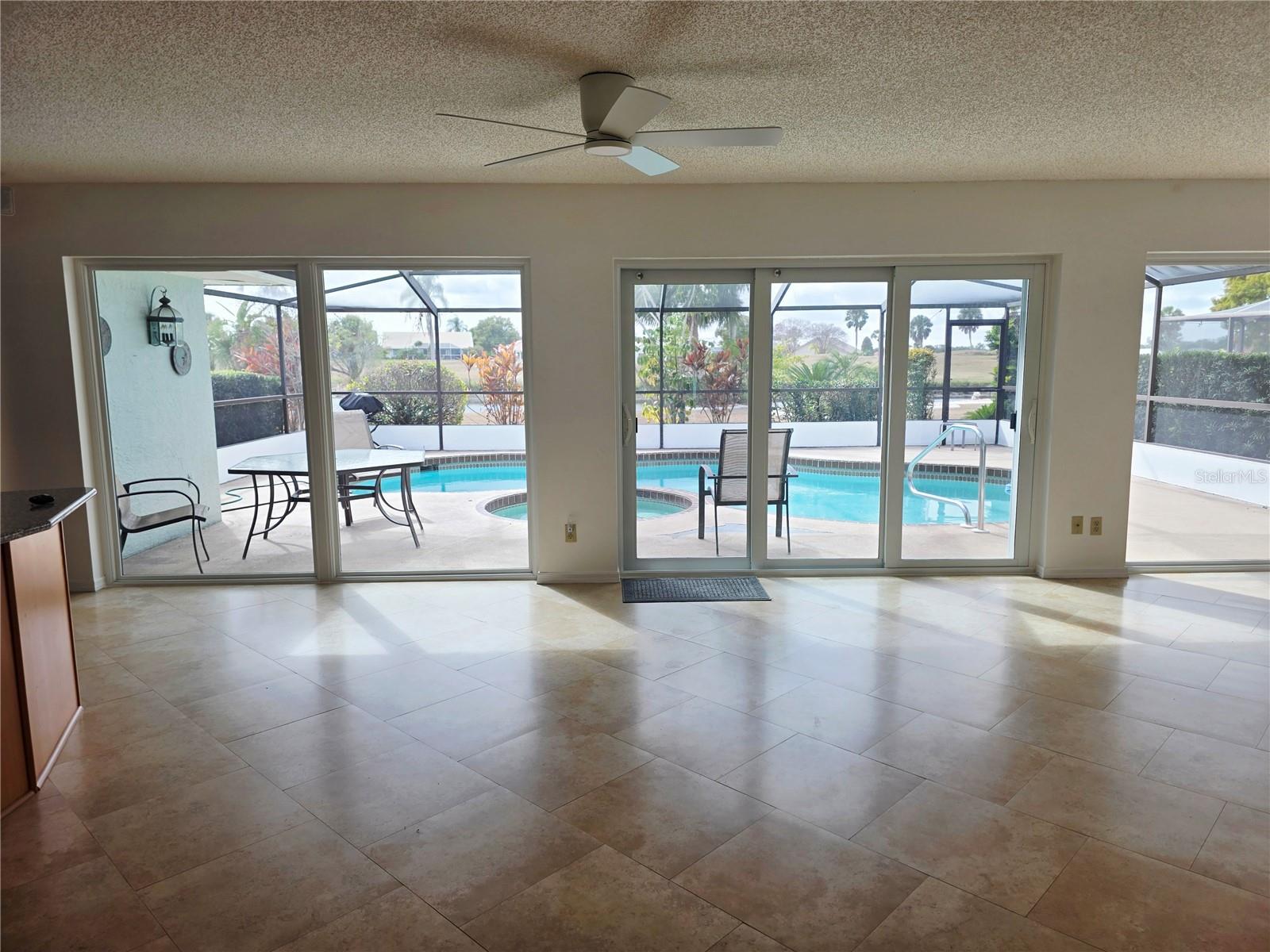 Image 29 of 37 For 1924 New Bedford Drive