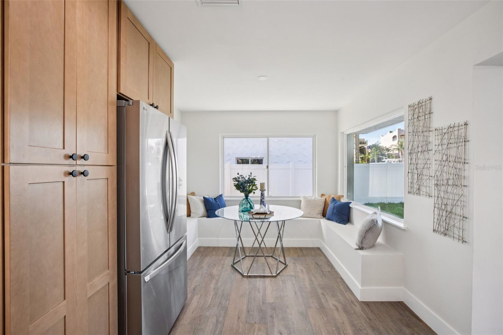 Image 17 of 49 For 1739 Bayou Grande Boulevard Ne